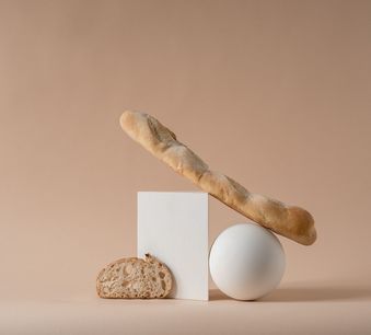 Pan de masa madre recién horneado